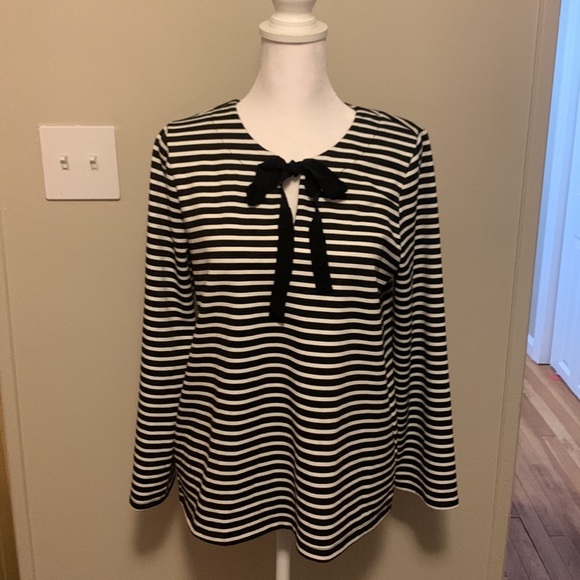 Draper James Tie Neck Striped Top - Picture 3 of 9